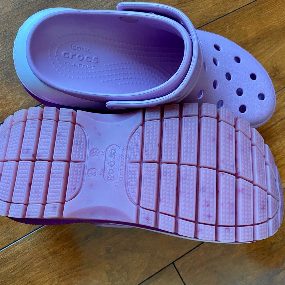 Purple Platform Crocs Mega Crush Clogs - Picture 4 of 4